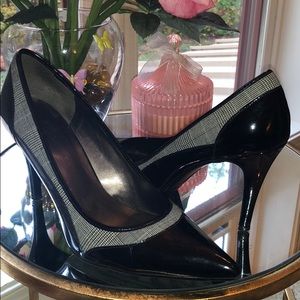 SALE 🍾 Bandolino black patent leather pumps